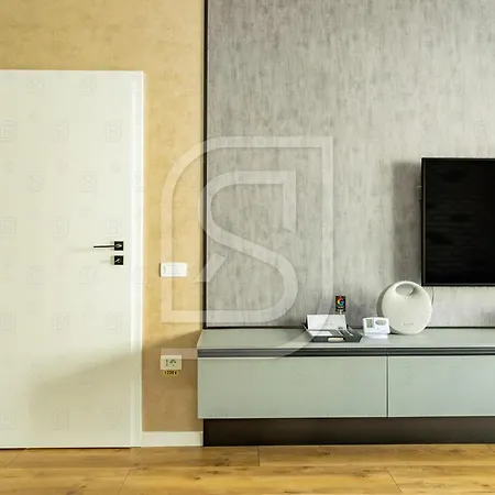 Intermezzo By Kristal Collection